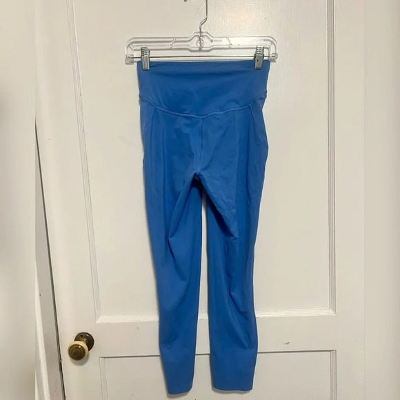 Lululemon Base Pace High-Rise Crop Blue Leggings Size 4 - Picture 4 of 4